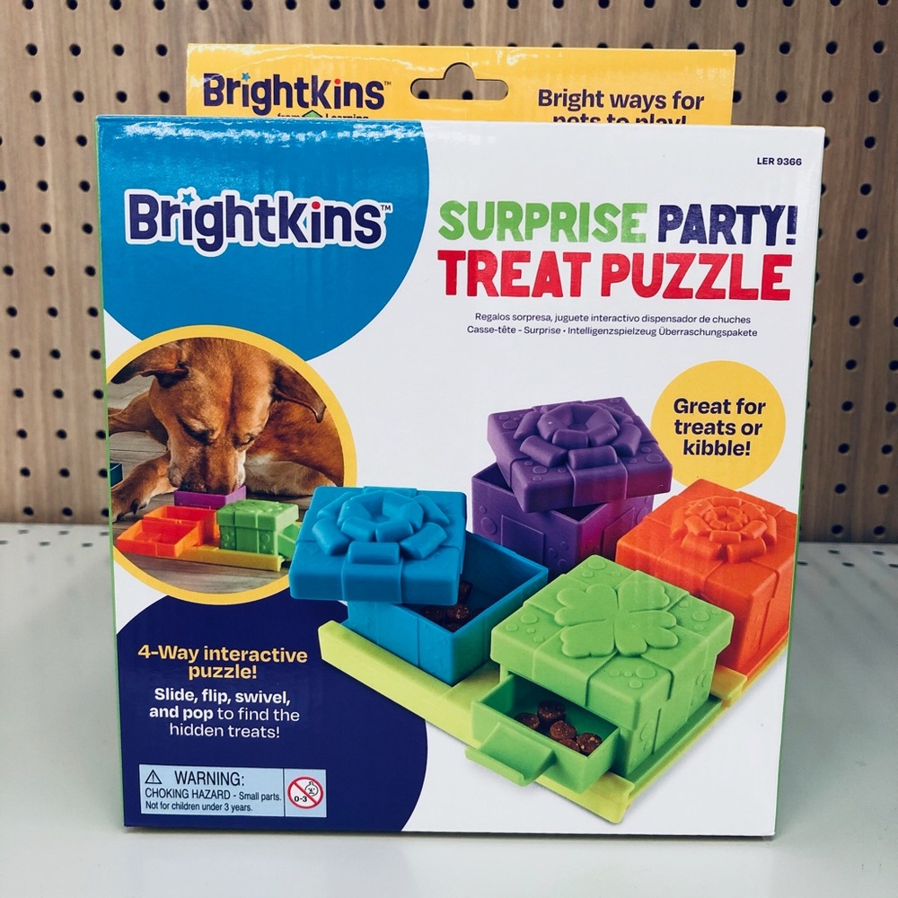NEW BRIGHTKINS Surprise Party Treat Puzzle Dispenser Toy Cat Multicolor